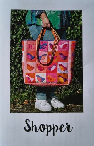 Mallenset en patroon voor het maken van deze toffe shopper met vogeltjes